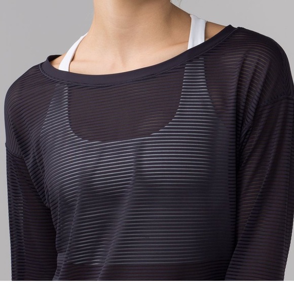 RARE - Lean in Long sleeve - Picture 2 of 5